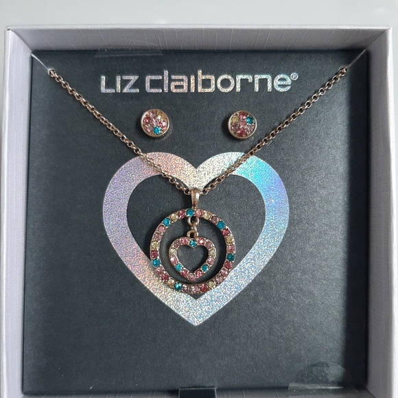 Liz Claiborne necklace and earring set - Picture 4 of 5